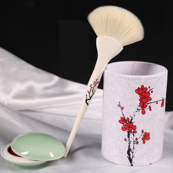 plum blossom makeup brushes single brush foundation loose brush face makeup fan shape tools*u
plum blossom makeup brushes single brush foundation loose brush face makeup fan shape tools*u