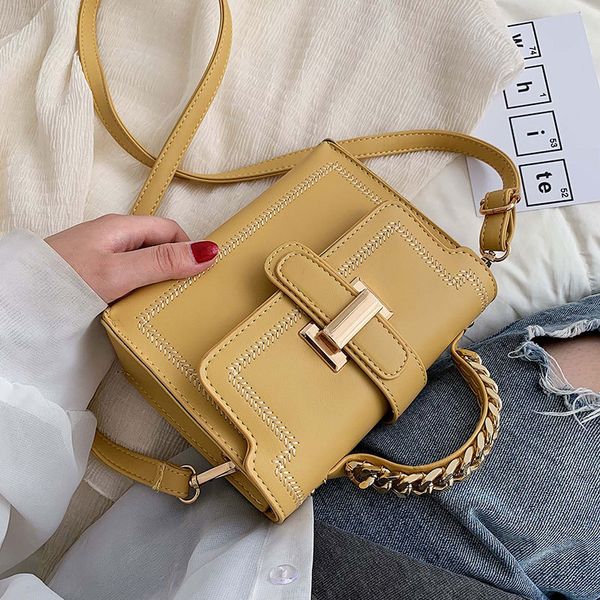 simple pu solid women's messenger bags chic chain handle women purses and handbags lock lady shoulder crossbody bag
simple pu solid women's messenger bags chic chain handle women purses and handbags lock lady shoulder crossbody bag