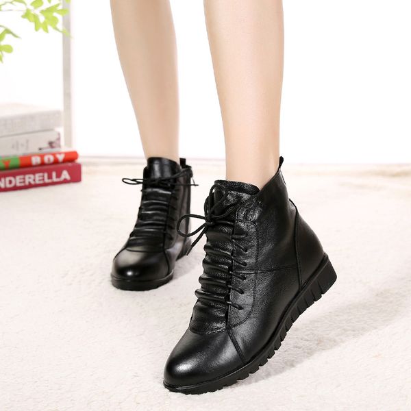 winter mother cotton shoes plus velvet warm boots women winter boots snow genuine leather flat antislip women shoes, Black
winter mother cotton shoes plus velvet warm boots women winter boots snow genuine leather flat antislip women shoes, Black