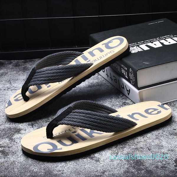 slippers male korean version of the trend of non-slip feet flip flops 2019 new fashion wear personality men's beach shoes c20, Black
slippers male korean version of the trend of non-slip feet flip flops 2019 new fashion wear personality men's beach shoes c20, Black