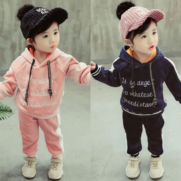 girls' autumn suit 1-3-4-6 girls' golden velvet sweater plus velvet children's western style sweater two-piece fashionable
girls' autumn suit 1-3-4-6 girls' golden velvet sweater plus velvet children's western style sweater two-piece fashionable