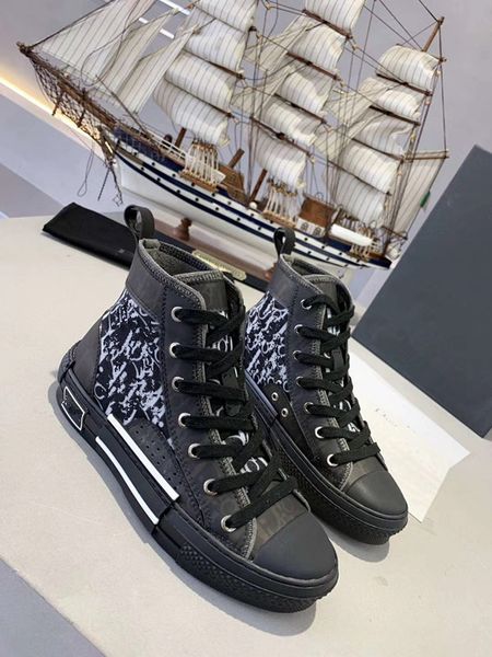 2022 designer shoes screener men sports shoes ace retro casual shoes for women size 35-45, Black
2022 designer shoes screener men sports shoes ace retro casual shoes for women size 35-45, Black
