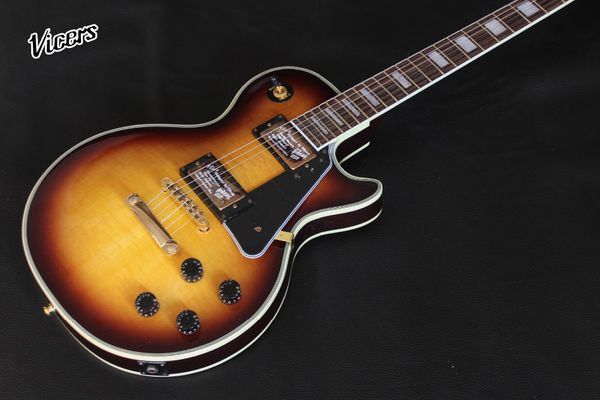 custom shop , electric guitar, sunburst color gitaar,gold hardware guitarra.,support customization
custom shop , electric guitar, sunburst color gitaar,gold hardware guitarra.,support customization