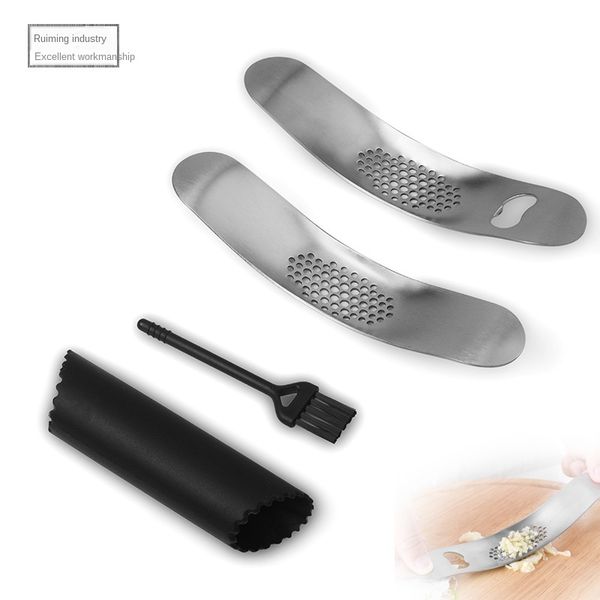 stainless steel curved manual garlic press ship garlic crusher tool two-in-one bottle opener pressure garlic crusher tool
stainless steel curved manual garlic press ship garlic crusher tool two-in-one bottle opener pressure garlic crusher tool