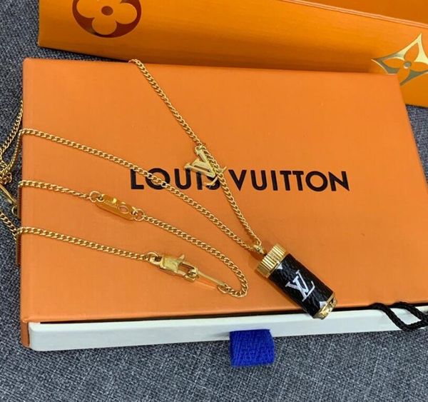 luxury designers necklaces earrings sets jewelry titanium steel 18k gold plated 5 colors necklace pendant for women gift, Silver
luxury designers necklaces earrings sets jewelry titanium steel 18k gold plated 5 colors necklace pendant for women gift, Silver