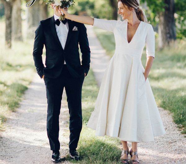 princess simple draped garden deep v neck half sleeve short wedding dresses with pockets a line tea length bridal gowns casual, White
princess simple draped garden deep v neck half sleeve short wedding dresses with pockets a line tea length bridal gowns casual, White