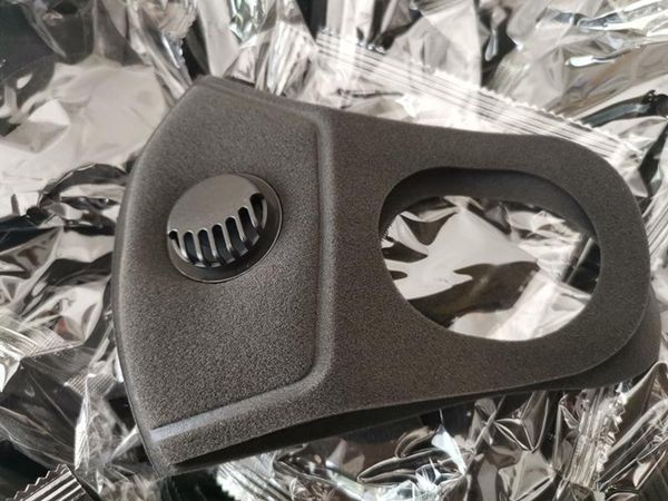pm2.5 kids half dustproof respirator face mask breathing valve sponge mask washable reusable anti-dust fog pm2.5 protective masks black
pm2.5 kids half dustproof respirator face mask breathing valve sponge mask washable reusable anti-dust fog pm2.5 protective masks black