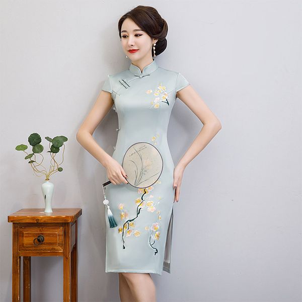 new women rayon vintage short embroidery cheongsam novelty chinese style mandarin collar dress ladies slim qipao -xxxl, Black;gray
new women rayon vintage short embroidery cheongsam novelty chinese style mandarin collar dress ladies slim qipao -xxxl, Black;gray