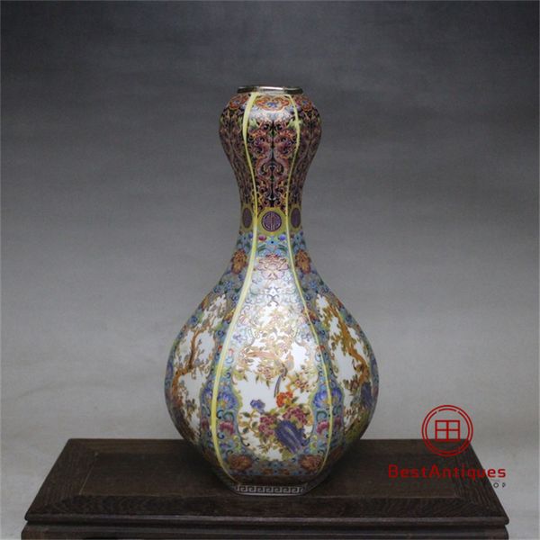 qing yongzheng imperial enamel flower and bird garlic bottle flower vase antique vase decoration porcelain collection home decor
qing yongzheng imperial enamel flower and bird garlic bottle flower vase antique vase decoration porcelain collection home decor