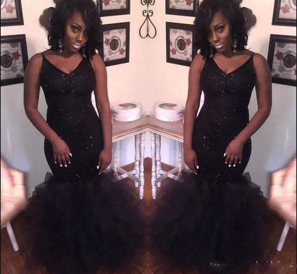 latest black mermaid prom dresses v neck bling sequins appliques ruffled tulle long evening gowns party pageant dress, Black;red
latest black mermaid prom dresses v neck bling sequins appliques ruffled tulle long evening gowns party pageant dress, Black;red