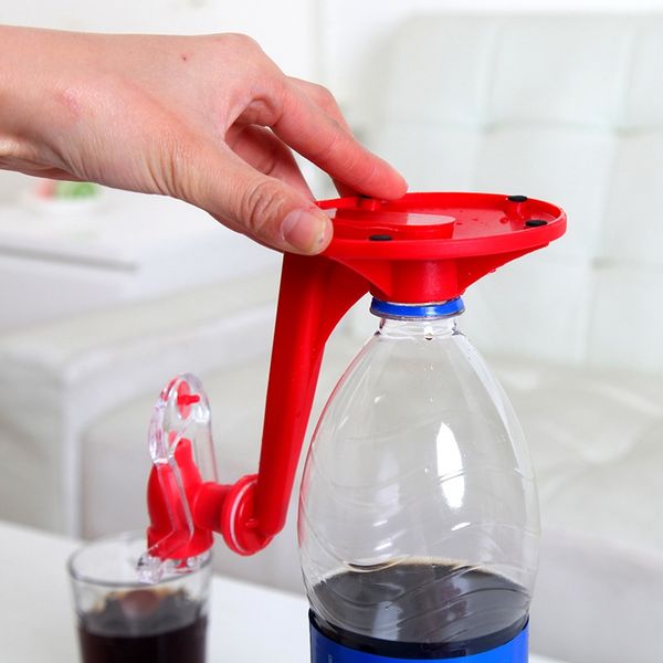 творческий hand нажиму cola bottle перевернутый питьевой фонтан газированные напитки перевернутый бытовой напитки кола машины
творческий hand нажиму cola bottle перевернутый питьевой фонтан газированные напитки перевернутый бытовой напитки кола машины