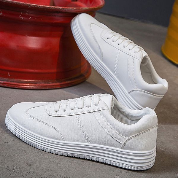 new season fashion brand speed trainer casual shoes men women triple white mens trainers runners casual sports sneakers size 36-44, Black
new season fashion brand speed trainer casual shoes men women triple white mens trainers runners casual sports sneakers size 36-44, Black