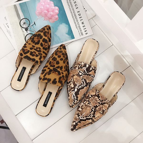 low shoes ladies' slippers mules for women 2020 pointed toe flat rome rubber pu fabric hoof heels basic mules for women 2020, Black
low shoes ladies' slippers mules for women 2020 pointed toe flat rome rubber pu fabric hoof heels basic mules for women 2020, Black