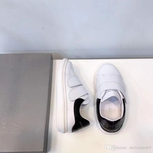 wholesale new original children's casual shoes wild fashion boy girl luxury shoes birthday gift outdoor sports shoes, Black;red
wholesale new original children's casual shoes wild fashion boy girl luxury shoes birthday gift outdoor sports shoes, Black;red