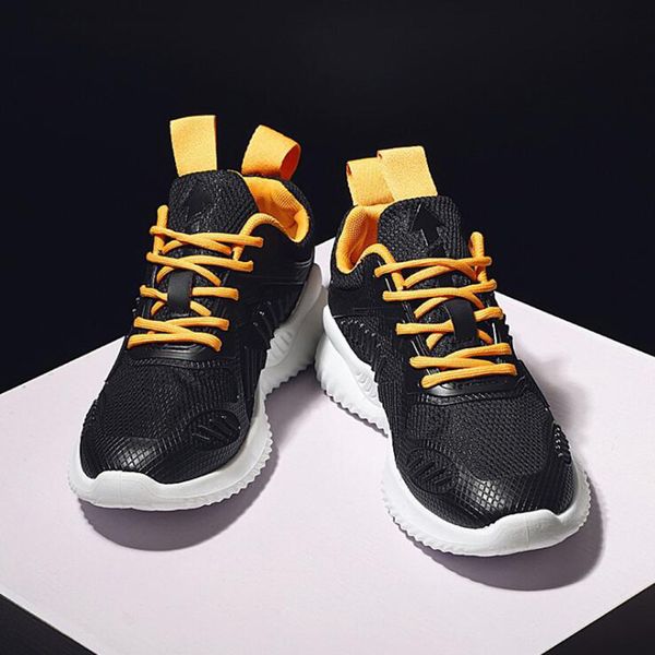 new men running shoes mens triple black outdoor shoes yellow mesh sports sneakers size 40-44
new men running shoes mens triple black outdoor shoes yellow mesh sports sneakers size 40-44