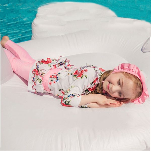 children girls swimming suit fashion cartoon kids girl swimwear set 3pcs +pants+cap baby kids swimsuit swimming bathing suit, White;black
children girls swimming suit fashion cartoon kids girl swimwear set 3pcs +pants+cap baby kids swimsuit swimming bathing suit, White;black