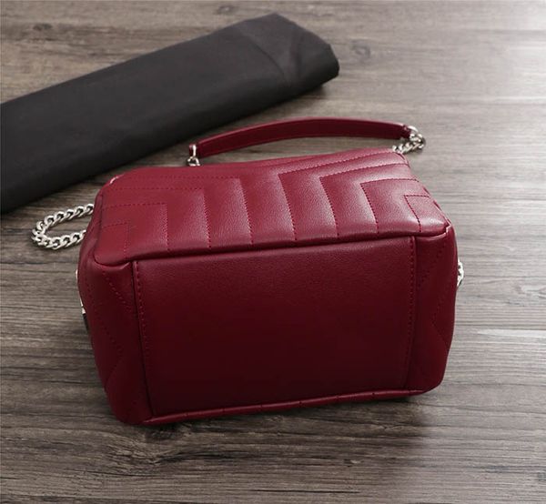 new волна low mini сумка из стеганой кожи с тиснением женские сумки iconic сумки ручки плеча сумки totes cross body bag клатчи
new волна low mini сумка из стеганой кожи с тиснением женские сумки iconic сумки ручки плеча сумки totes cross body bag клатчи