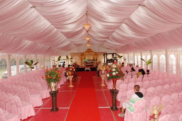 clear span marquee tent 15x40m with transparent roof cover and sidewalls for 500 people outdoor wedding party events
clear span marquee tent 15x40m with transparent roof cover and sidewalls for 500 people outdoor wedding party events