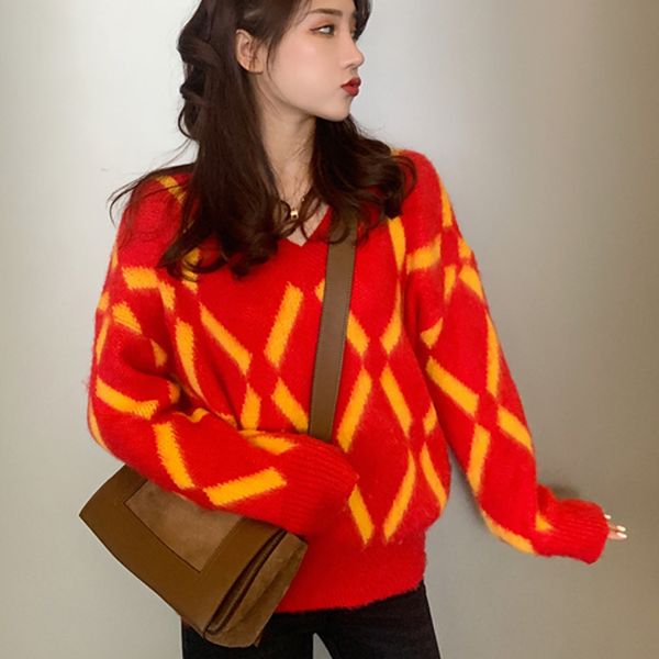 casual printed knitted sweater mohair christmas red new year loose v-neck women sweater female rainbow pullover 672i, White;black
casual printed knitted sweater mohair christmas red new year loose v-neck women sweater female rainbow pullover 672i, White;black