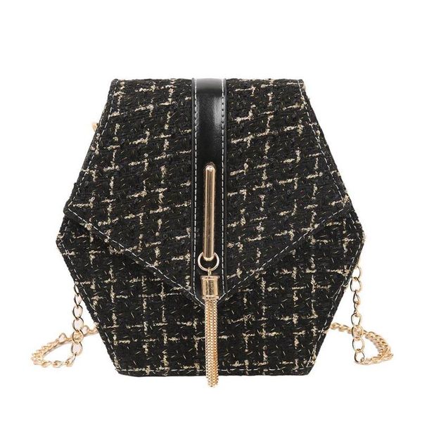 winter twill tassel women shoulder handbags korean style small flap satchel chain messenger bag for teenage girl elegant bag
winter twill tassel women shoulder handbags korean style small flap satchel chain messenger bag for teenage girl elegant bag
