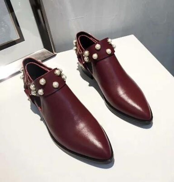 2019 feminine martin boots fashion pearl ankle boots genuine leather low heel autumn winter shoes 002women size 35-39, Black
2019 feminine martin boots fashion pearl ankle boots genuine leather low heel autumn winter shoes 002women size 35-39, Black