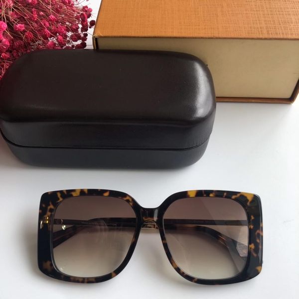 brand sunglasses - new fashion 2019 fashion sunglasses for men and women z1215 sheet frame size 55-18-145, White;black
brand sunglasses - new fashion 2019 fashion sunglasses for men and women z1215 sheet frame size 55-18-145, White;black