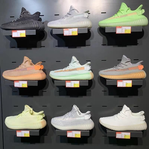 2019 baby kids sneakers yeezy yeezys yezzy yezzys 350 v2 running shoes static white sesame kanye west sports shoes, Black
2019 baby kids sneakers yeezy yeezys yezzy yezzys 350 v2 running shoes static white sesame kanye west sports shoes, Black