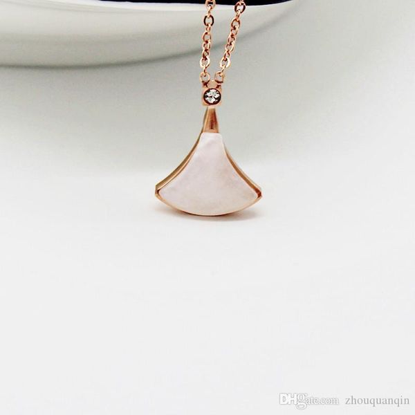 2020 women's 18k rose gold pendant titanium steel necklace fashion classic unique design natural stone diamond jewelry wholesale, Silver
2020 women's 18k rose gold pendant titanium steel necklace fashion classic unique design natural stone diamond jewelry wholesale, Silver