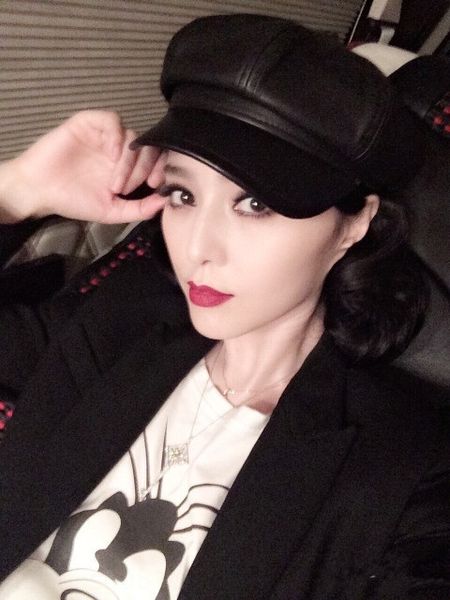 lpl4q fan bingbing leather children's fashionable octagonal hat children's octagonal cap sky art all-match pu duck tongue beilei l, Blue;gray
lpl4q fan bingbing leather children's fashionable octagonal hat children's octagonal cap sky art all-match pu duck tongue beilei l, Blue;gray