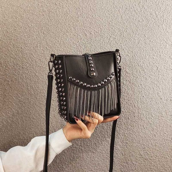 small women tassel messenger bag fashion soft pu leather rivet crossbody bags vintage handbags 2020 female shoulder bag bolsas
small women tassel messenger bag fashion soft pu leather rivet crossbody bags vintage handbags 2020 female shoulder bag bolsas