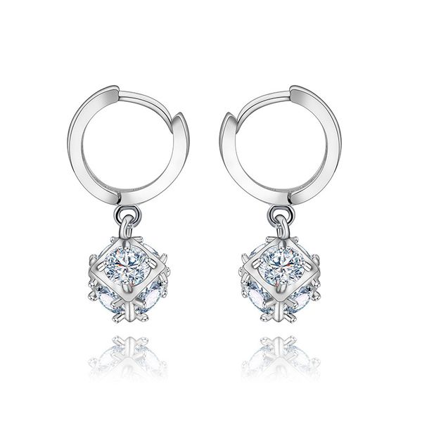2020 new fashion silver color small hoop earring with cubic zirconia charm women's mini hoop earring korean fashion jewelry, Golden;silver
2020 new fashion silver color small hoop earring with cubic zirconia charm women's mini hoop earring korean fashion jewelry, Golden;silver