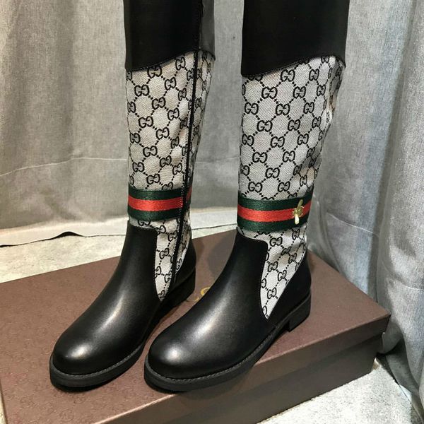 autumn and winter the latest fashion women's boots high-end original classic fashion wild casual shoes embossed 14-inch boots, Blue;gray
autumn and winter the latest fashion women's boots high-end original classic fashion wild casual shoes embossed 14-inch boots, Blue;gray