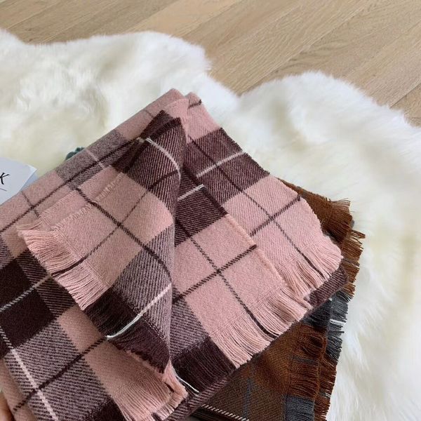 2019fashion brand designer lady autumn/winter comfortable warm casual fashion multi-functional high-quality scarf 70*180 colors available, Blue;gray
2019fashion brand designer lady autumn/winter comfortable warm casual fashion multi-functional high-quality scarf 70*180 colors available, Blue;gray