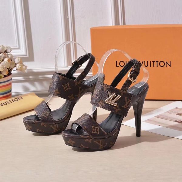 New fa hionable women 039 high heel ribbon combination fine with 12cm women 039 hoe leather material waterproof platform high heel
New fa hionable women 039 high heel ribbon combination fine with 12cm women 039 hoe leather material waterproof platform high heel