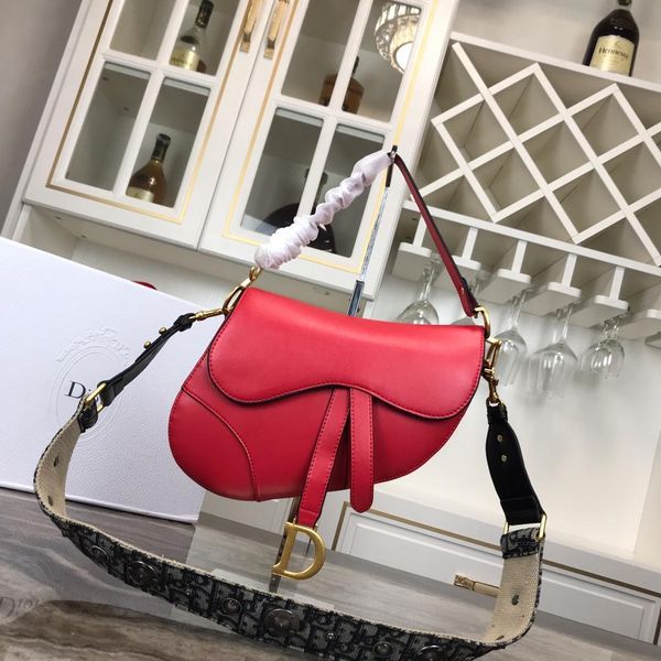 new handbag bag luxury shoulder bag metal hardware luxury fashion large capacity leather and canvas production fashion printing 2308 a123
new handbag bag luxury shoulder bag metal hardware luxury fashion large capacity leather and canvas production fashion printing 2308 a123
