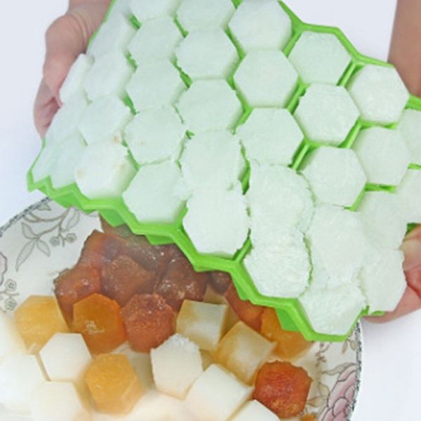 durable silicone ice cube trays silicone mold with lid flexible 37 cubes storage container for cocktail ice cream tools
durable silicone ice cube trays silicone mold with lid flexible 37 cubes storage container for cocktail ice cream tools