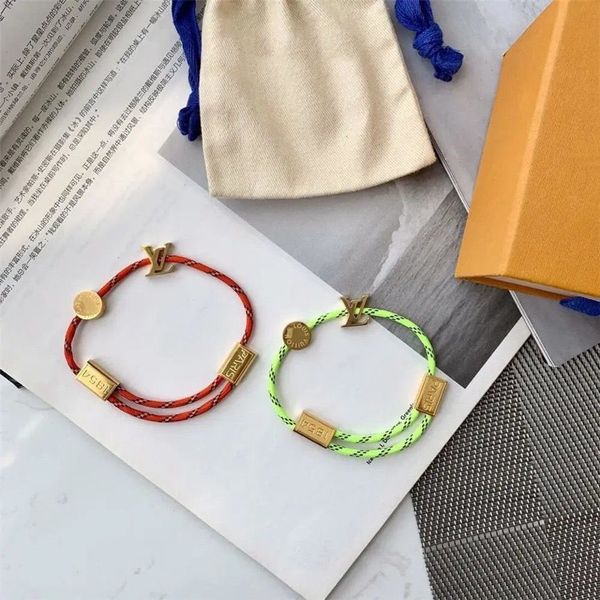 hgih quality new jewelry stainless bracelets bangles pulseiras alloy buckle bracelets for women and man with box t01a, Golden;silver
hgih quality new jewelry stainless bracelets bangles pulseiras alloy buckle bracelets for women and man with box t01a, Golden;silver