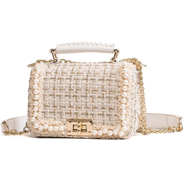 designer new women chain simple messenger bag pearl trend large capacity shoulder bag lady winter woolen handbag
designer new women chain simple messenger bag pearl trend large capacity shoulder bag lady winter woolen handbag