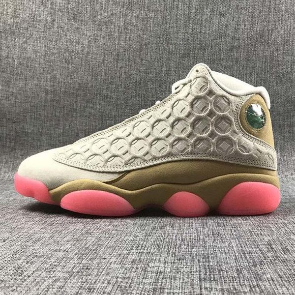 оптовая новый cny белый бежевый розовый 13s xiii мужчины баскетбол обувь 13 спортивные кроссовки мода кроссовки высокое качество свободный к
оптовая новый cny белый бежевый розовый 13s xiii мужчины баскетбол обувь 13 спортивные кроссовки мода кроссовки высокое качество свободный к