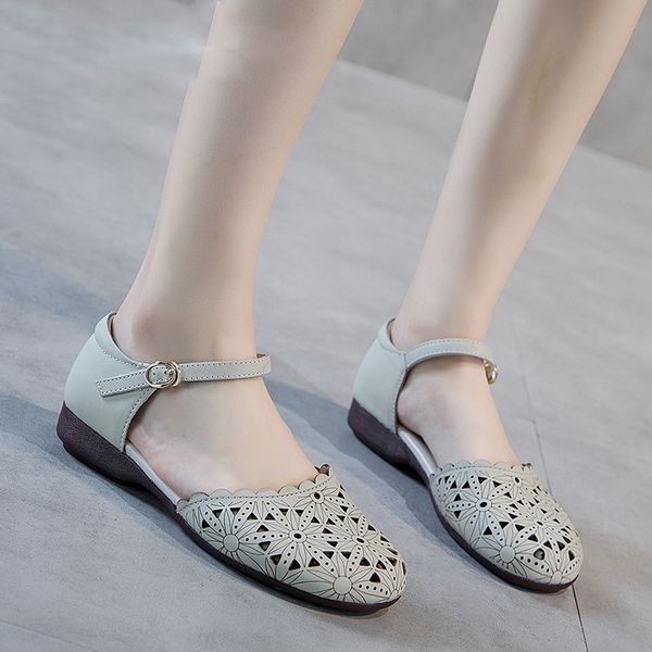 new women genuine leather sandals mother soft leather flat sandals non-slip comfortable low-heeled rubber sole shoes, Black
new women genuine leather sandals mother soft leather flat sandals non-slip comfortable low-heeled rubber sole shoes, Black
