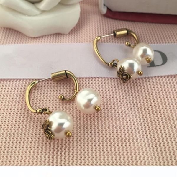 роскошные ювелирные изделия s925 стерлингового серебра игла жемчужные неравномерность серьги стержня классический металл для женщин горячей, Golden;silver
роскошные ювелирные изделия s925 стерлингового серебра игла жемчужные неравномерность серьги стержня классический металл для женщин горячей, Golden;silver