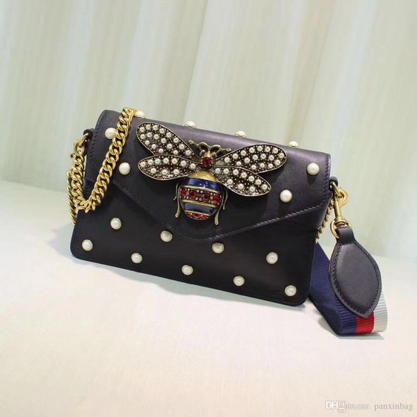 uropean style luxury new single shoulder bag velvet fashion bag handbag leather color stripe pattern trumpet and metal chain
uropean style luxury new single shoulder bag velvet fashion bag handbag leather color stripe pattern trumpet and metal chain