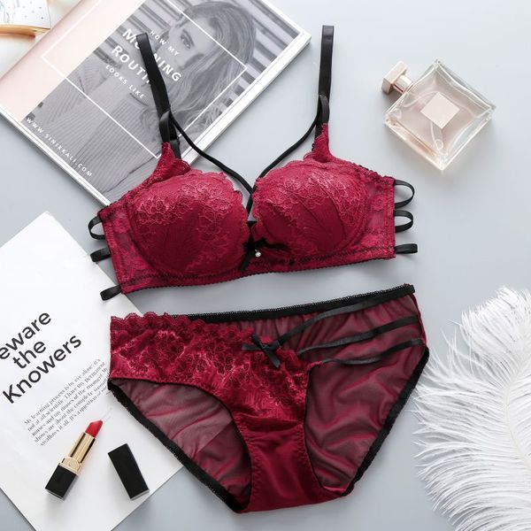 fashion lady lace underwear sets women low waist lace bra panties ladies female plus size lingerie set bras briefs, Red;black
fashion lady lace underwear sets women low waist lace bra panties ladies female plus size lingerie set bras briefs, Red;black