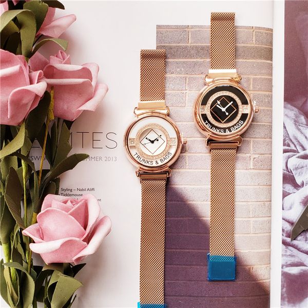 38mm Men Rose Gold Strap Watch Alloy Bezel Strap Wristwatches Black/White Dial Quartz Wristwatches 10pcs
38mm Men Rose Gold Strap Watch Alloy Bezel Strap Wristwatches Black/White Dial Quartz Wristwatches 10pcs