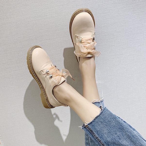 2019 autumn new flat shoes women fashion simple solid color style patent leather comfortable casual shoes, Black
2019 autumn new flat shoes women fashion simple solid color style patent leather comfortable casual shoes, Black