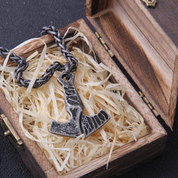 viking vegvisir iron color viking odin rune pendant necklace with stainless steel chain as men gift, Silver
viking vegvisir iron color viking odin rune pendant necklace with stainless steel chain as men gift, Silver