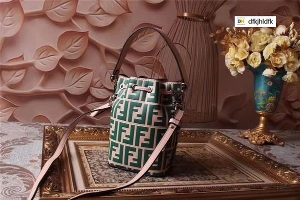 m92330 mini bucket bag cowhide women handbag handles shoulder bags crossbody belt boston bags totes mini bag clutches exotics
m92330 mini bucket bag cowhide women handbag handles shoulder bags crossbody belt boston bags totes mini bag clutches exotics