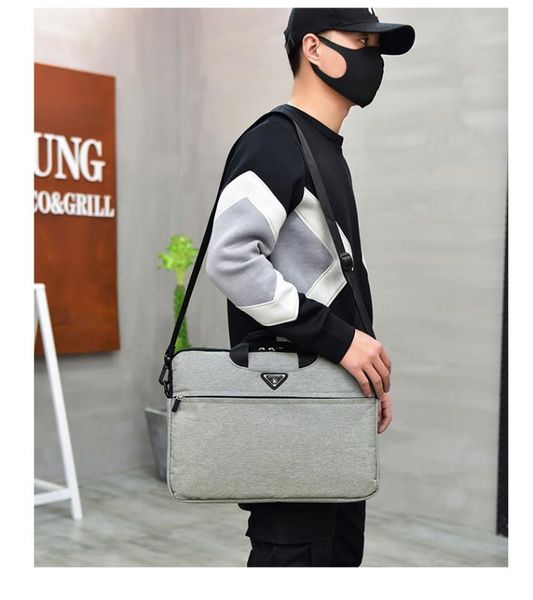 2020 fashion high-capacity men's notebook handbags women's travel briefcases business notebook bags
2020 fashion high-capacity men's notebook handbags women's travel briefcases business notebook bags