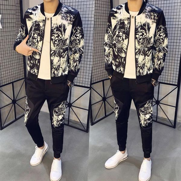 2020 men's set spring man sport 2 piece sets jacket + pants chandal hombre tracksuit men moda hombre ropa de ropa, Gray
2020 men's set spring man sport 2 piece sets jacket + pants chandal hombre tracksuit men moda hombre ropa de ropa, Gray