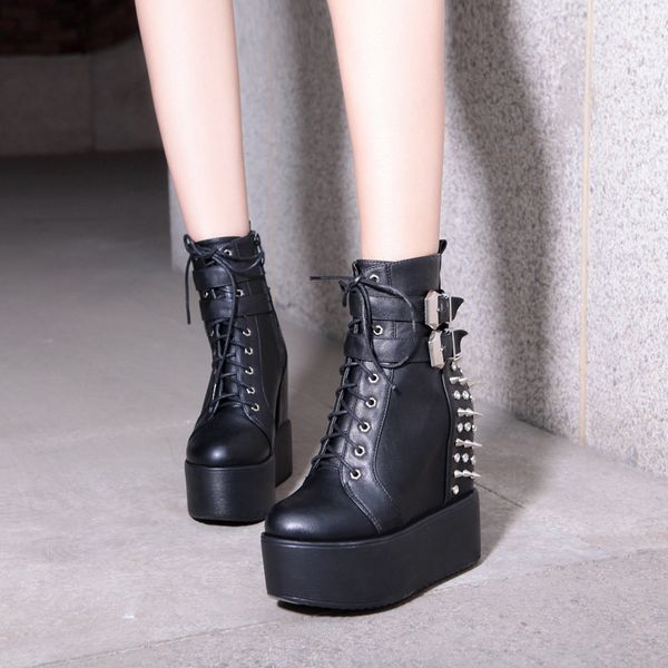 ymechic 2019 winter gothic punk rock platform ankle military combat boots for women buckle strap rivet cross goth womens shoes t200425, Black
ymechic 2019 winter gothic punk rock platform ankle military combat boots for women buckle strap rivet cross goth womens shoes t200425, Black